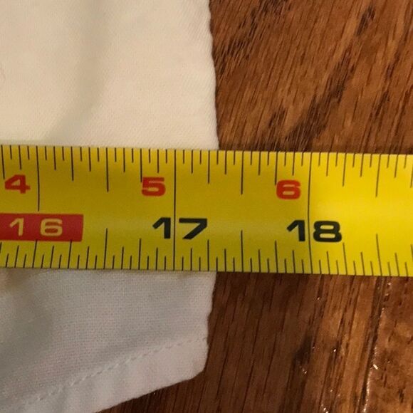 IZOD BOYS SIZE LARGE (14/16) WHITE DRESS SHIRT! - Picture 5 of 5